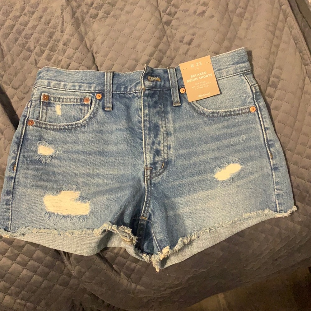Madewell mid rise shorts